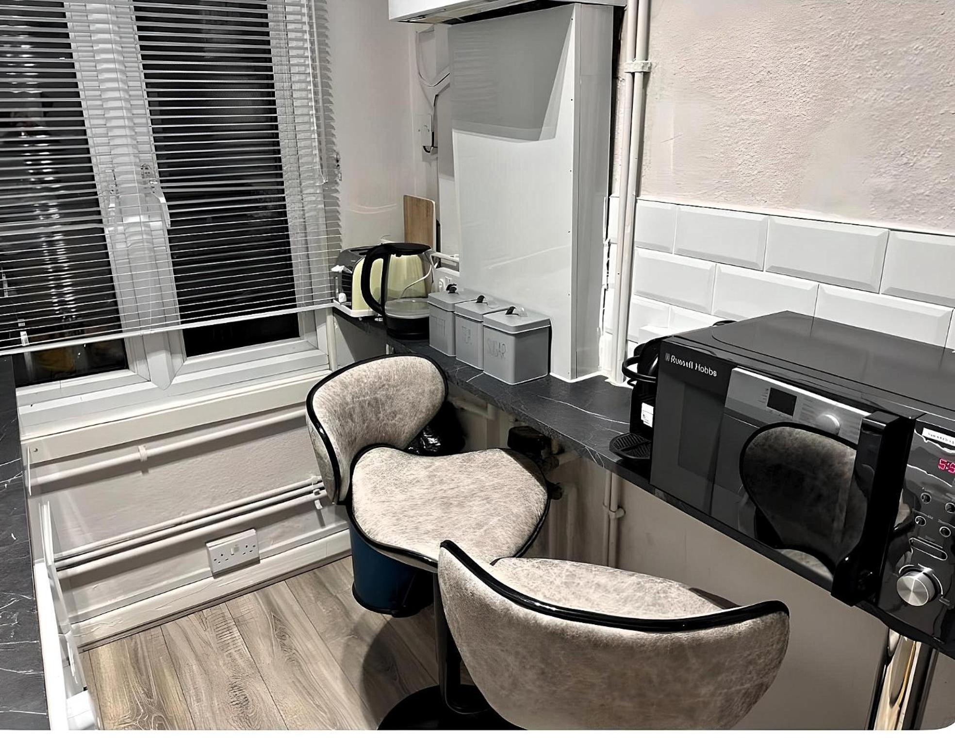 דירות לונדון Brixton Hill Retreat Modern And Cosy מראה חיצוני תמונה