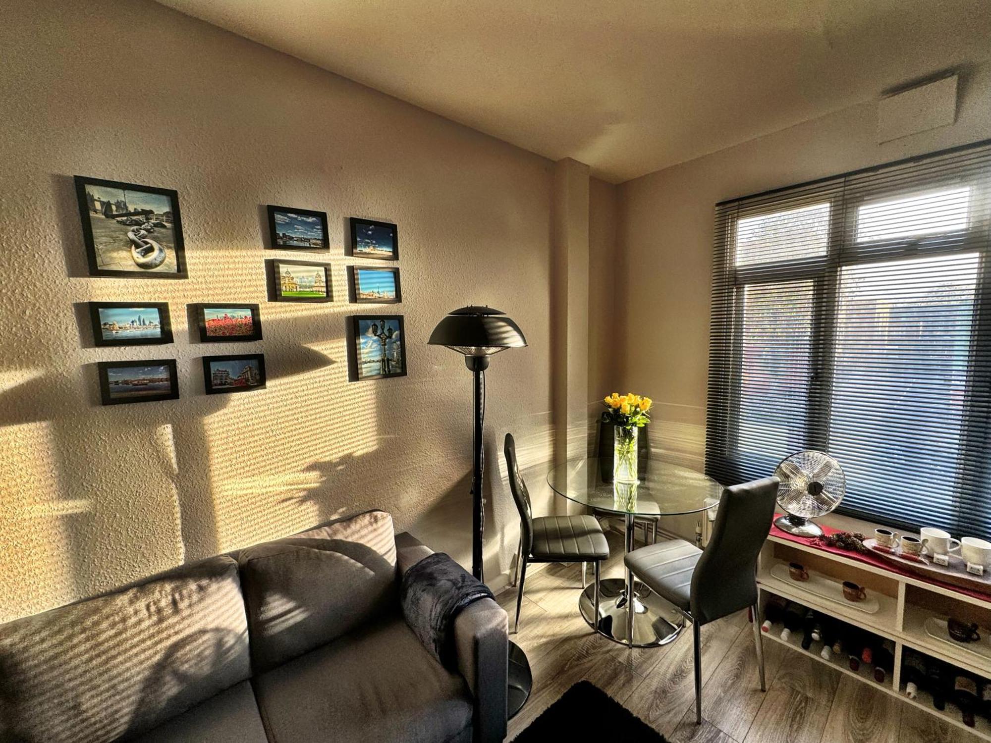 דירות לונדון Brixton Hill Retreat Modern And Cosy מראה חיצוני תמונה