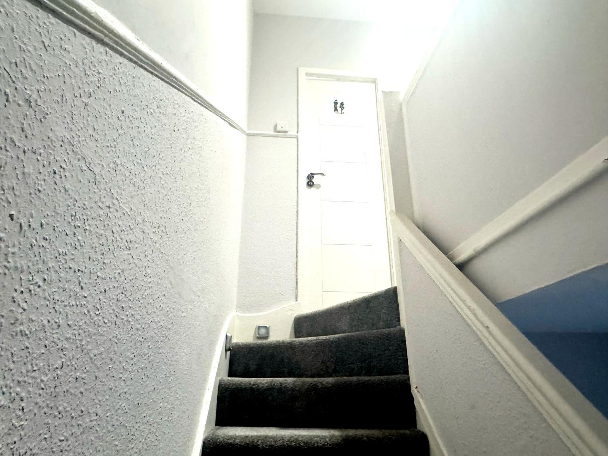 דירות לונדון Brixton Hill Retreat Modern And Cosy מראה חיצוני תמונה